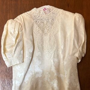 Jessica McClintock vintage damask off-white wedding dress size 14